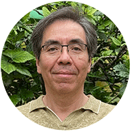 Dr. Julio Frías Peña