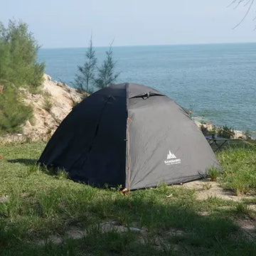 Tienda de acampar para una nota sobre ecodiseño
